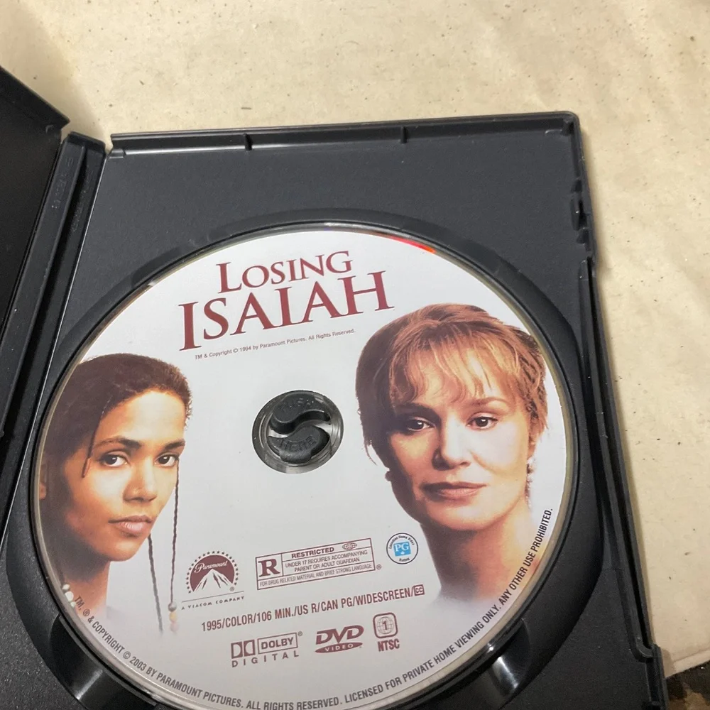 DVD - Losing Isaiah.   V143